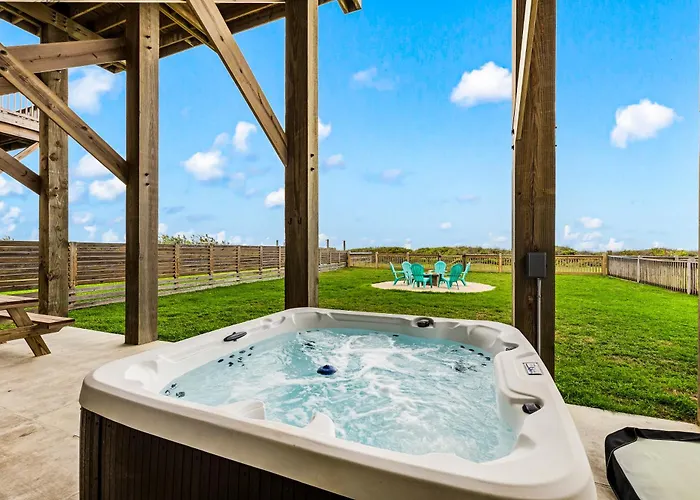 Beachfront - Hot Tub - Putt Putt - Fire Pit - Pet Friendly