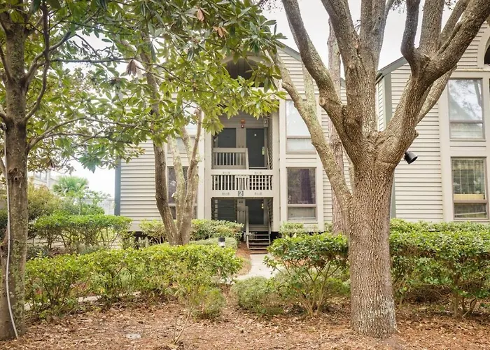 1315 Pelican Watch | Beachfront 1St-Floor Beachfront - Sale