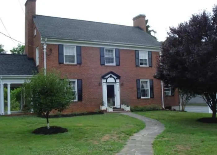 Home Sweet Home Suite: Liberty University Nearby