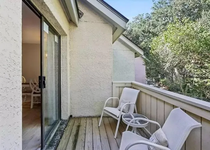 New Pics! Harbour Town 3Br/3Ba - Pool Access - Book Now