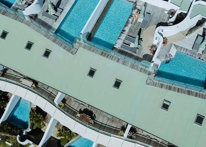 Beach Suites