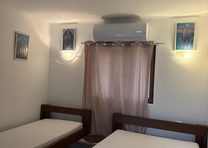 Baber Apartmanhaz Balatonakarattya