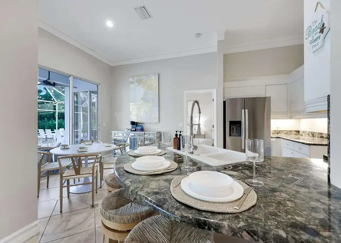 Lux Family 3 Bedroom With Pool Villa Walk To Beach And Mercato