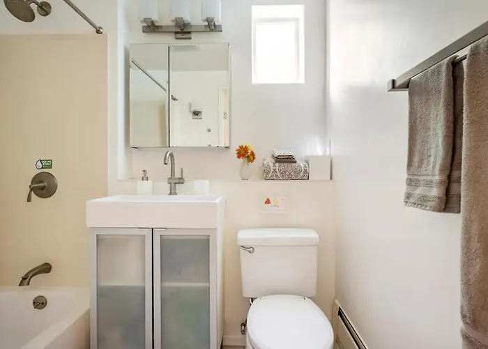 San Fran Zanadu - Private Garden Suite