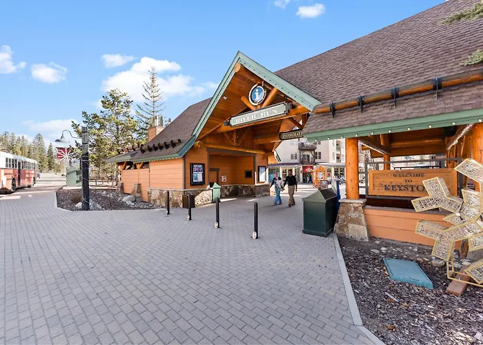 Inas Way Townhomes Unit D