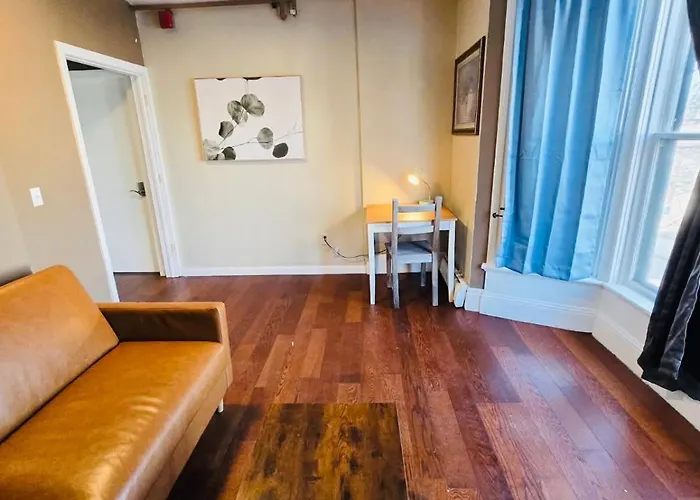 533F Nice Apartment Near Whole Foods, Brown University, Miriam Hospital