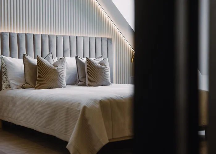 Jw Auckland Villa