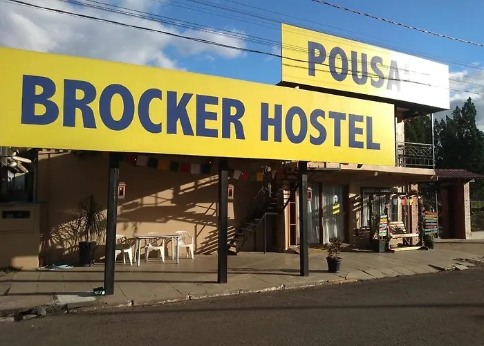 Brocker Hostel Pousada