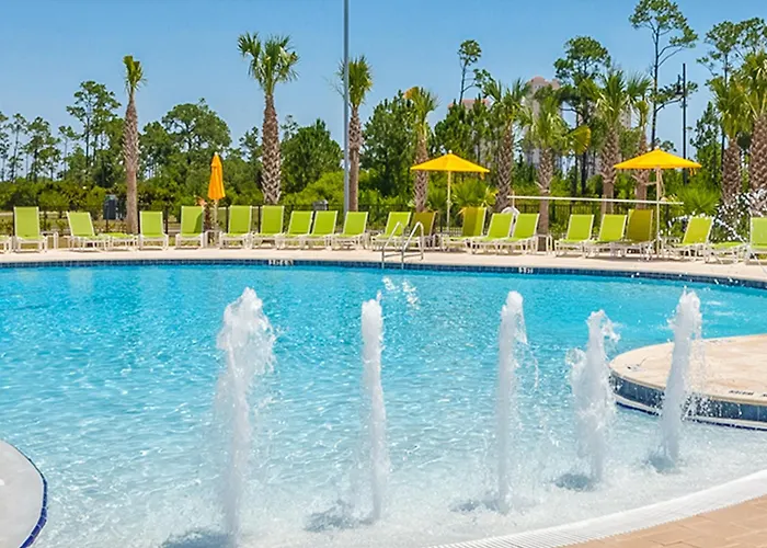 Gorgeous Townhouse Plenty Of Space Lots Of Games Shared Pool Close To Beach
