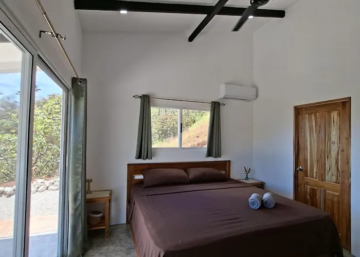 Pura Vista Lodge