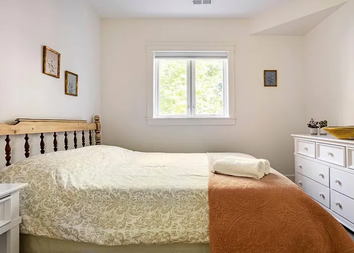 Cozy Country Guest Suite