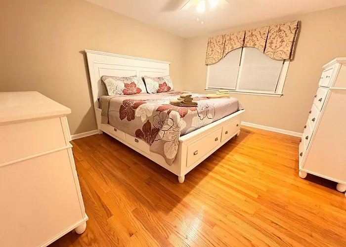 Four Acres Retreat