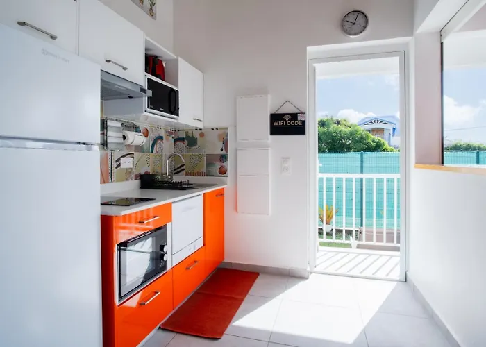Villa Piscine Privee Grand-Bourg Proche Plage