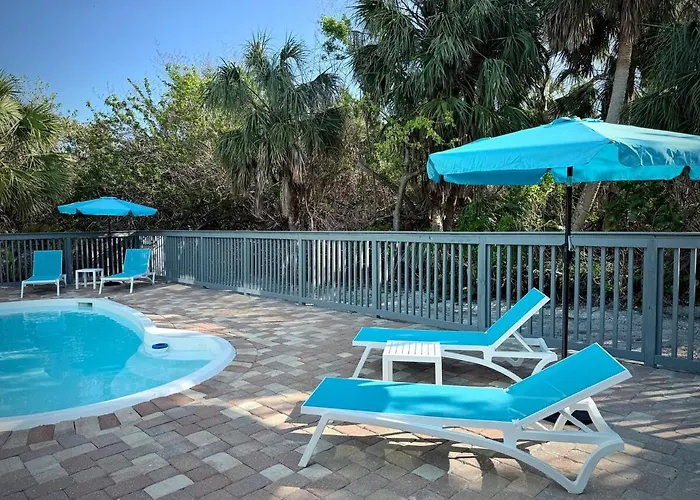 Blue Laguna - Vacation In Paradise!