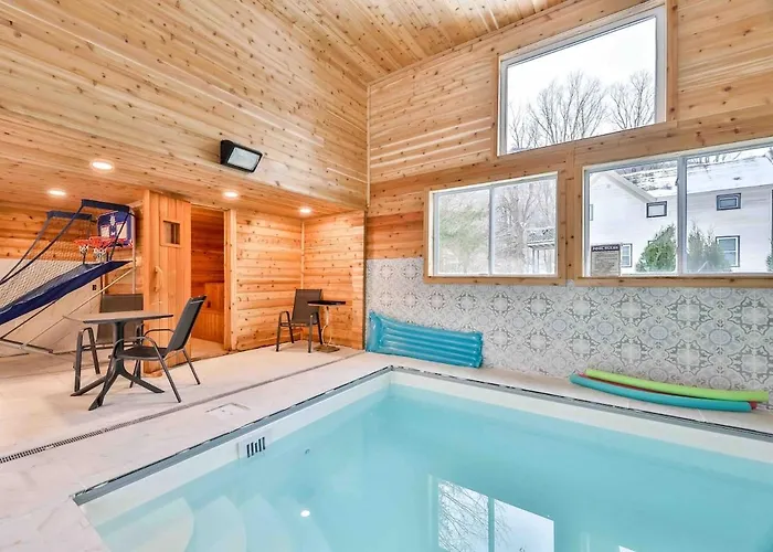 Rothorn Pool And Spa At Hunter Mountain