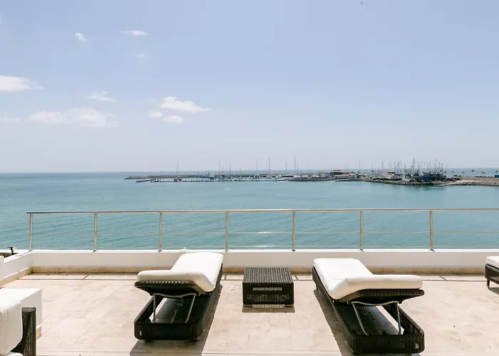The Marina Mansion By Acomodo Vista Mar
