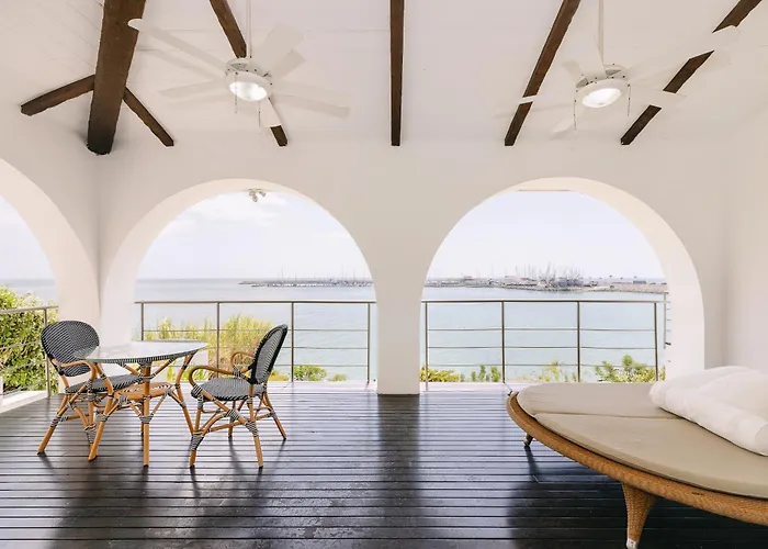 The Marina Mansion By Acomodo Vista Mar