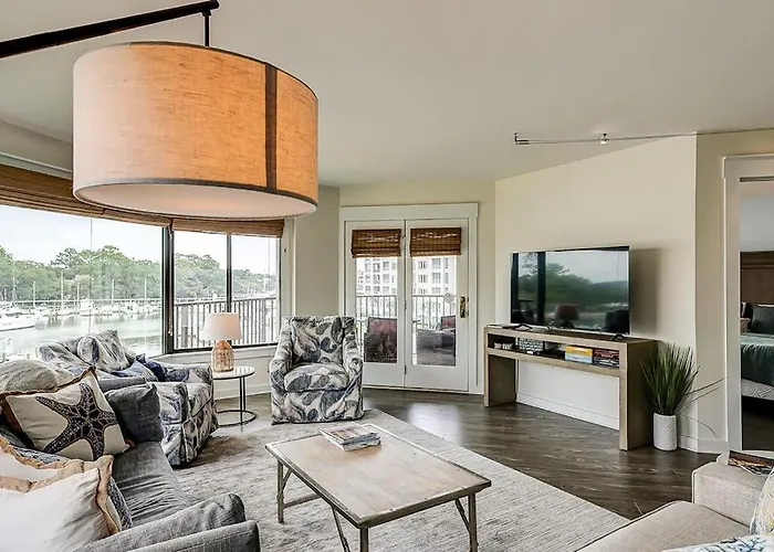 Yacht Club Villas 7542