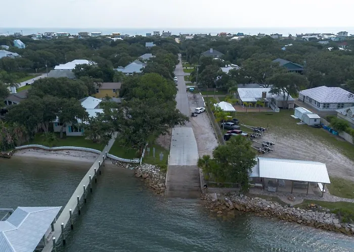The Salty Anchor-Walk To Beach-Boat Ramp-Dogs Ok
