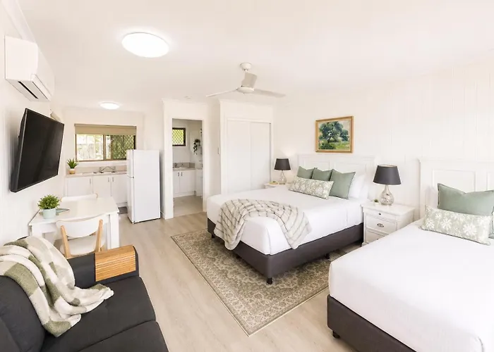 Lakeview Sanctuary - 300M To Beach - Resort Pool