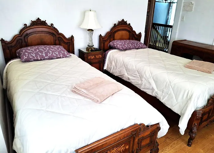Vintage Inn Erie