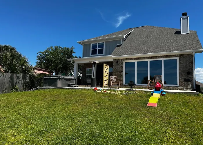 Waterfront Master Suite With Views Of Barrier Island