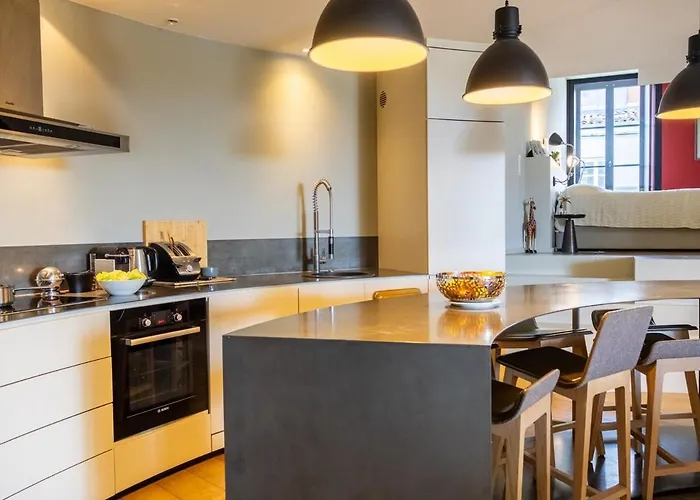 Loft A L'Architecture Design Avec Vue Mer