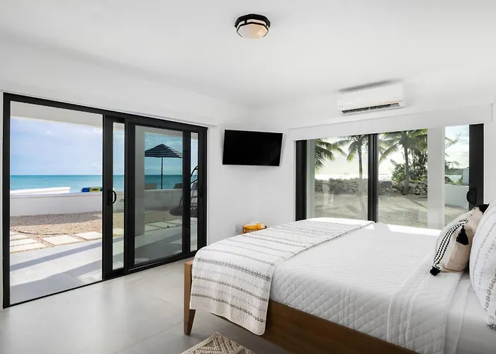 Opaline Villa 4Br 2Bath-Ocean Front