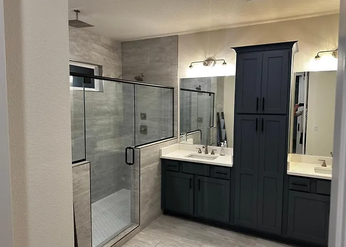 Waterfront Master Suite With Views Of Barrier Island
