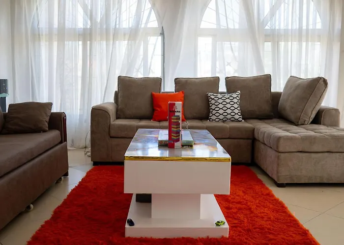 Ocean Cliff Homes 4 Bedroom Shared Apartment