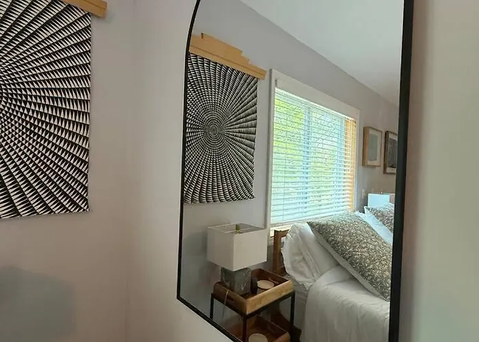 The Artist'S Studio | Guesthouse In Saugerties
