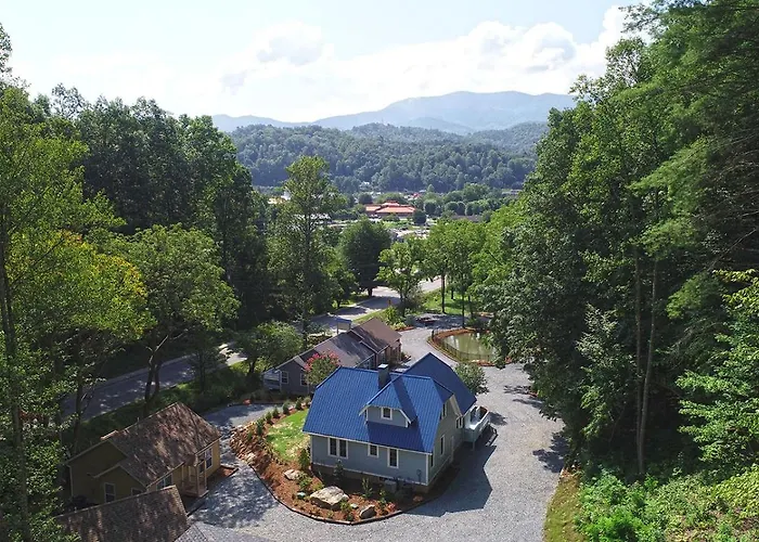 Historic Bryson House Beautifully Restored Historic Home In The Heart Of Downtown Bryson City