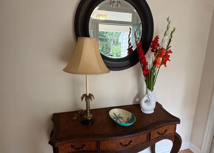 Pine Knoll Shores Vacation House- Private Beach Access-Family Friendly
