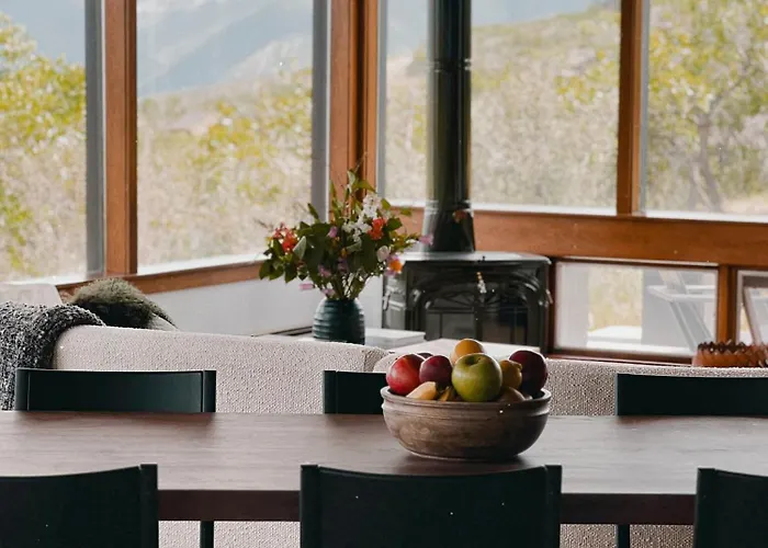 4-Bedroom Private Mountain Retreat