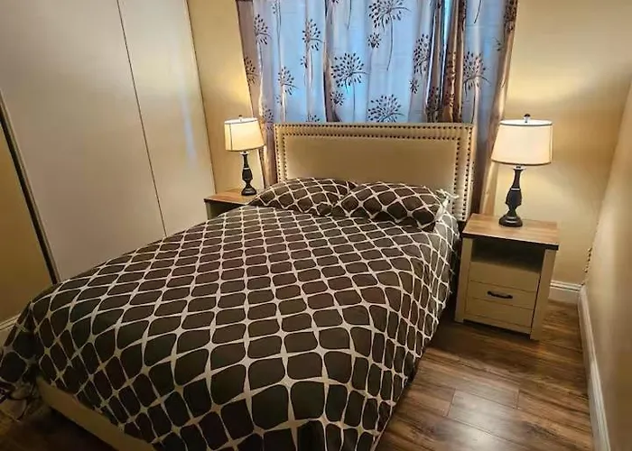 Urban Retreat -Suite B