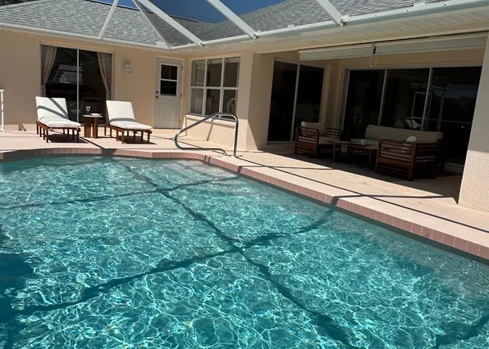 Villa Venice Fl ! Shamrock Park ! Beach ! Pool