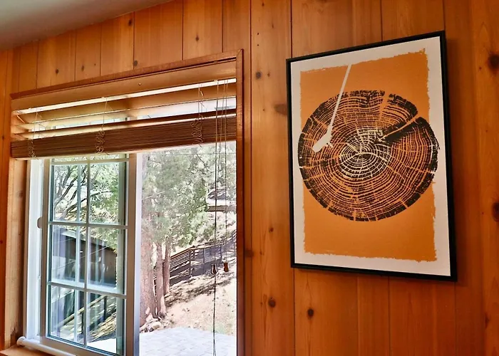 Blue Moon Chalet