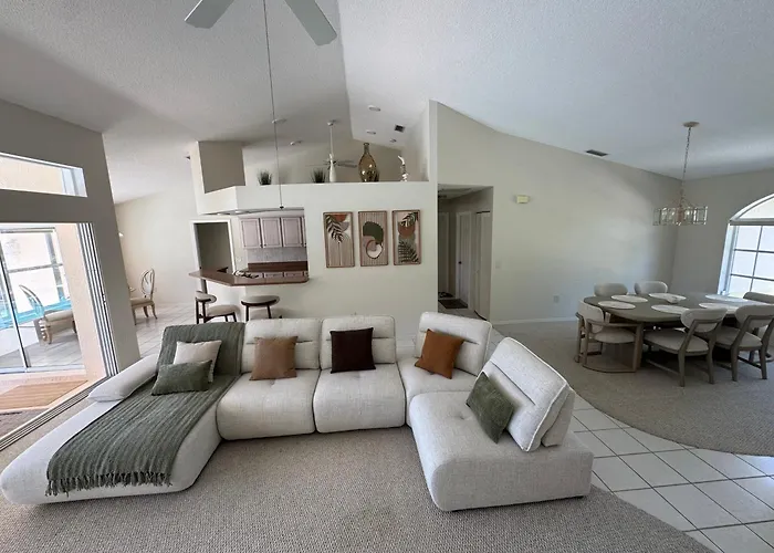 Villa Venice Fl ! Shamrock Park ! Beach ! Pool