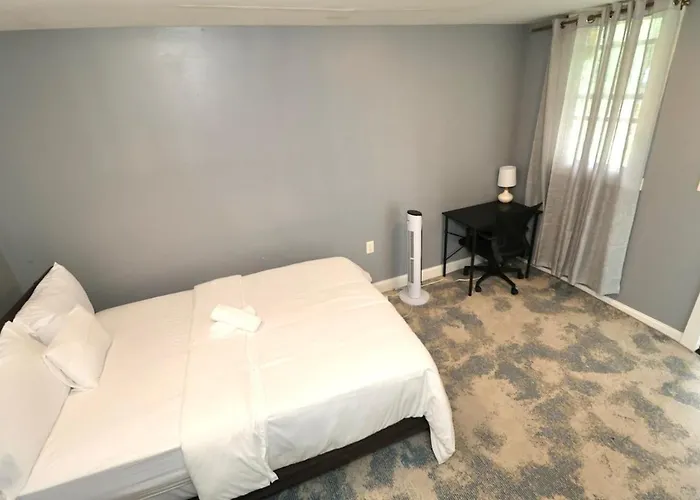 Spacious Room With Private Bathroom