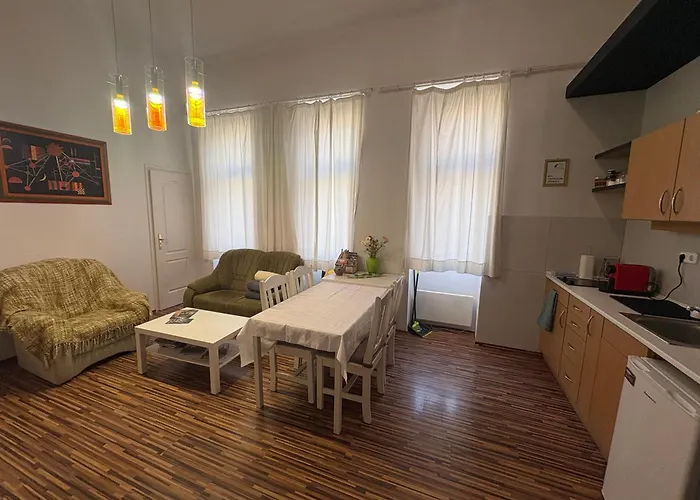 Centralom Apartman