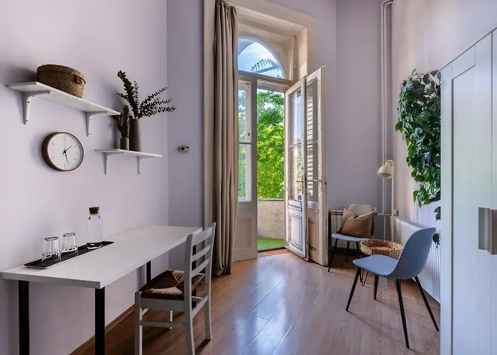 Gellerico Rooms At Rakoczi Square