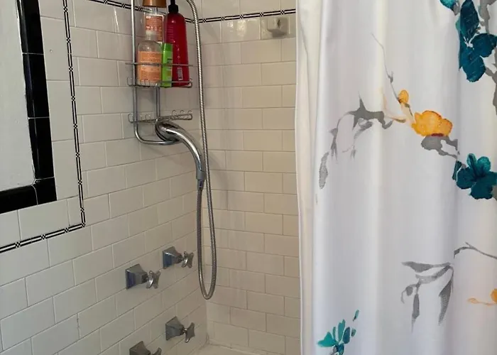 Home Sweet Home: Cozy Suite Near Liberty University