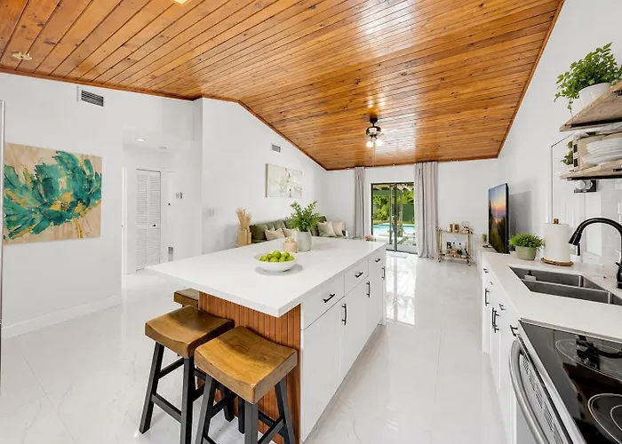 Farmhouse Miami