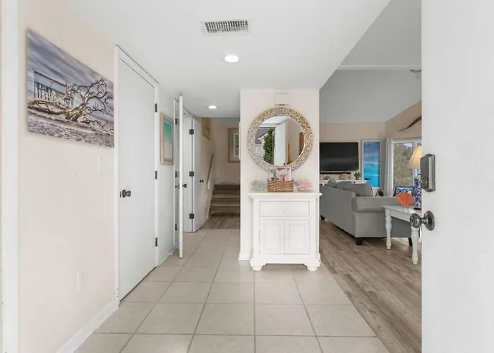 758 Spinnaker Beach House