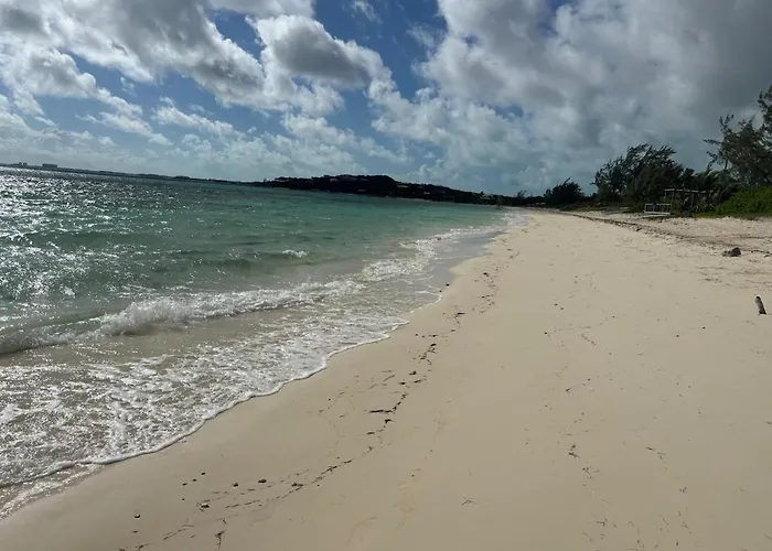 Aqua Blu Beach Villa Oceanfront