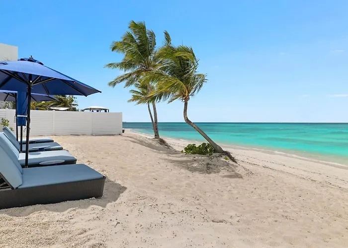 Aqua Blu Beach Villa Oceanfront