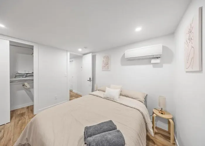 Walk To Broadway & Times Square! Quiet Private Room In Manhattan