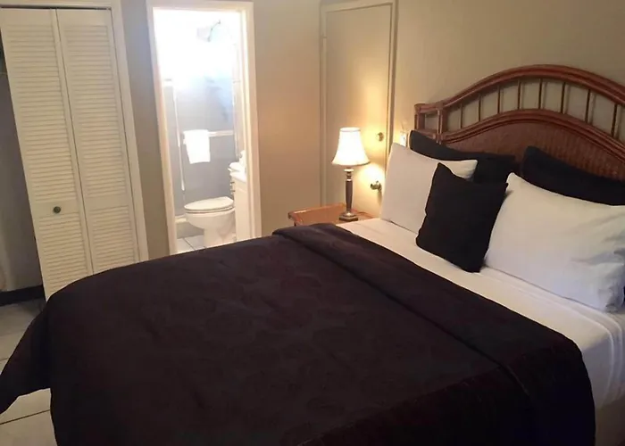 Coral Reef Guesthouse