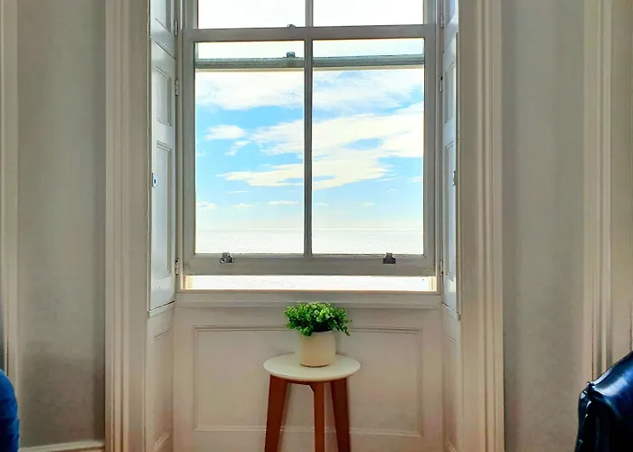 A Room With A View - Free Parking
