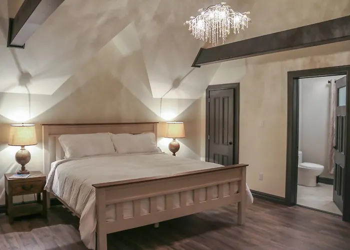 Russelltown Inn